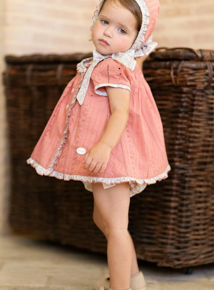 Conjunto vestido con capota y braga colección Olivo