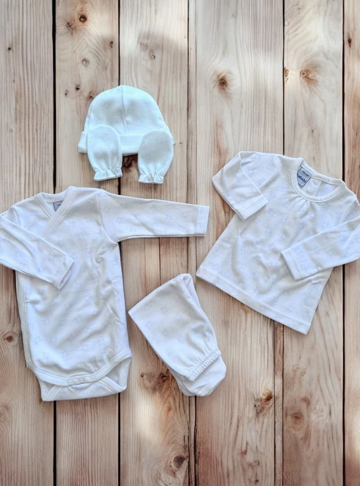 Cotton birth pack from the Aire collection