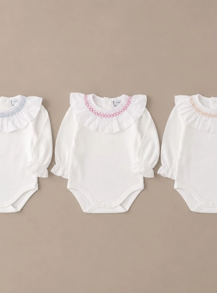 Cotton bodysuit with batiste embroidered collar