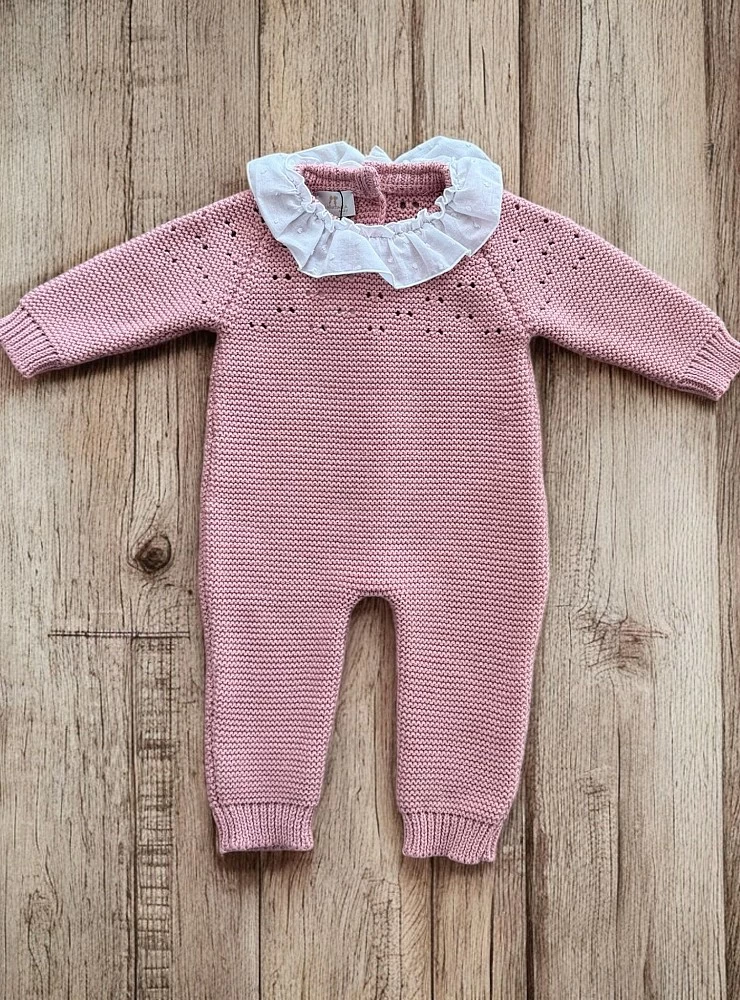 Cozy knitted romper in two colors from La Martinica