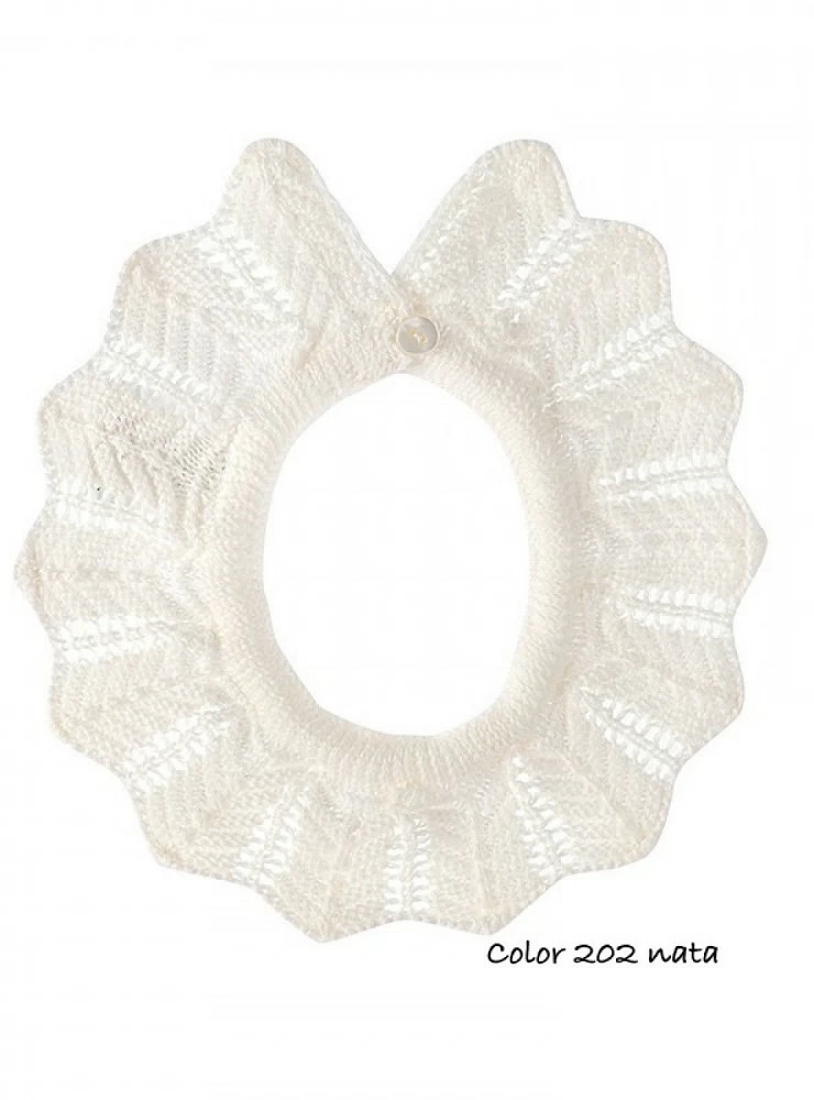 Cuello de punto calado de cóndor