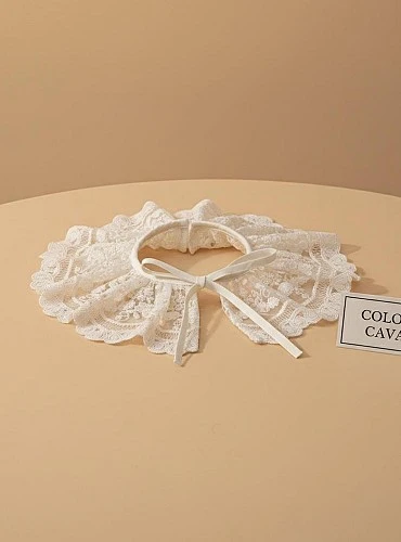 Detachable lace collar for baby | Christening and ceremony