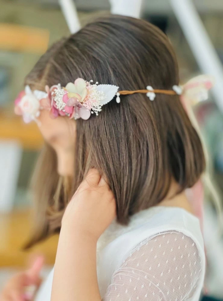 Diadema con flores secas en tonos rosas Petite