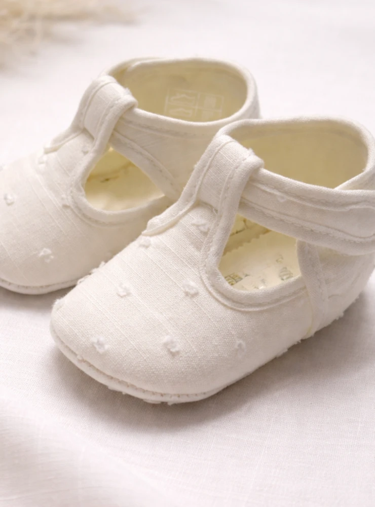 ecru polka dot sandal for boys