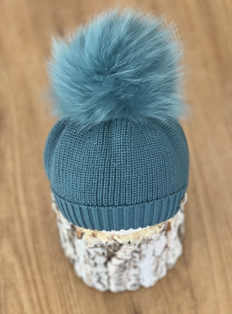 English point beanie with natural fur pompom.