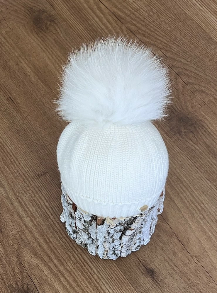 English point beanie with natural fur pompom.