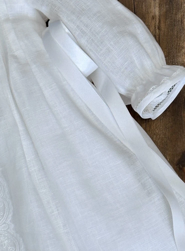 Faldón de bautizo unisex de lino con capota | Colección Luca