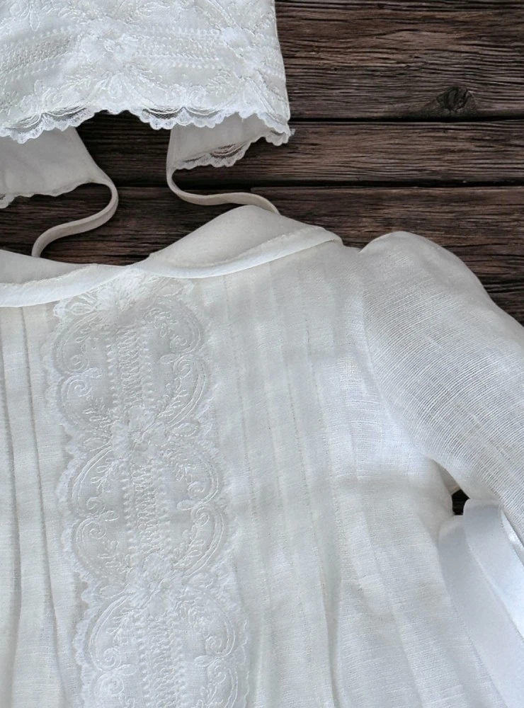 Faldón de bautizo unisex de lino con capota | Colección Luca