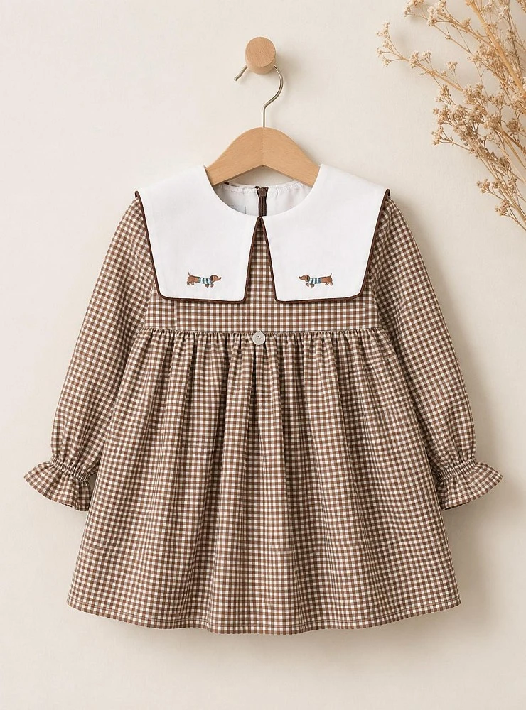 Foque Teckel girl's dress with embroidered collar