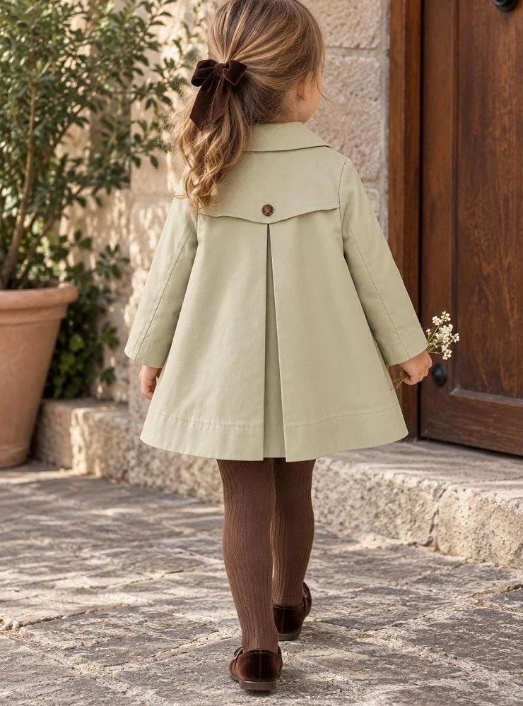 Gabardina camel para niña forrada de pelo