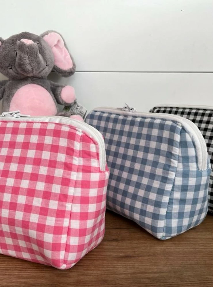 Gingham plaid toiletry bag. three colors.