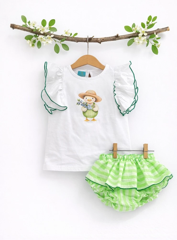Girls' outfit: t-shirt and skirt set from the Apple collection