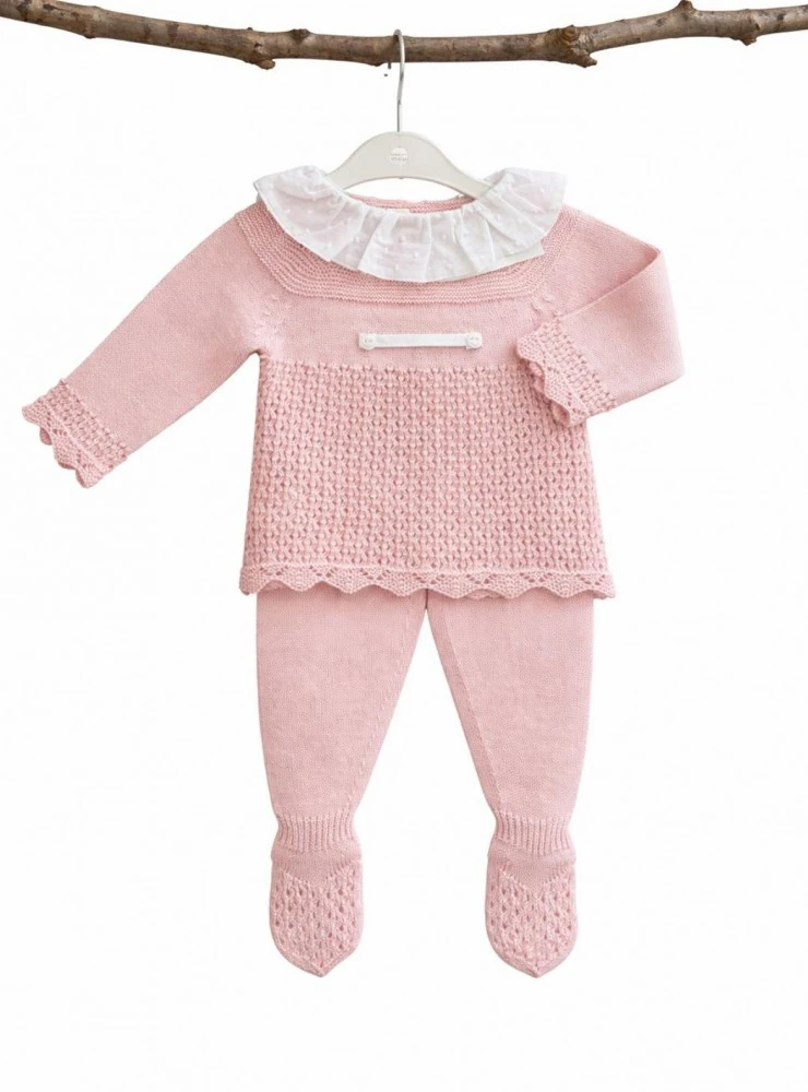 Girl's outfit. Powder pink jacket and leggings