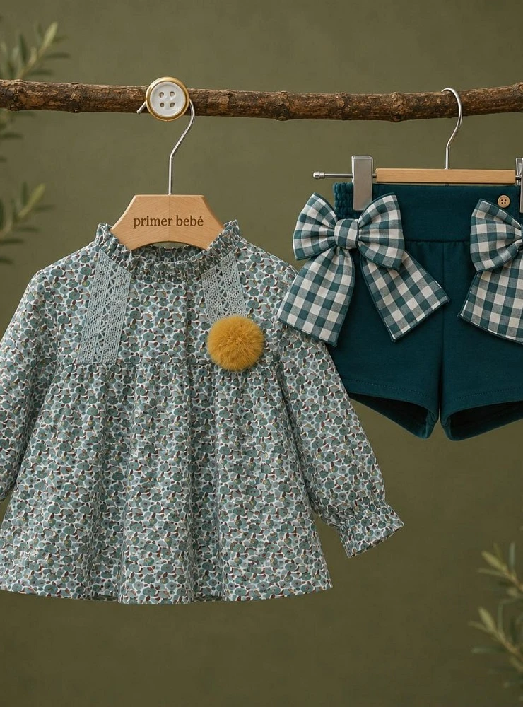 Girls' Set: Blouse and Shorts, Candy Collection