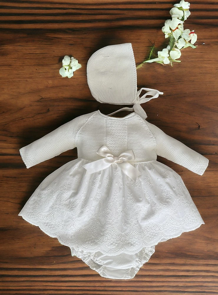 Jesusito con Braga y Capota para Bebé Niña Colección Dalia