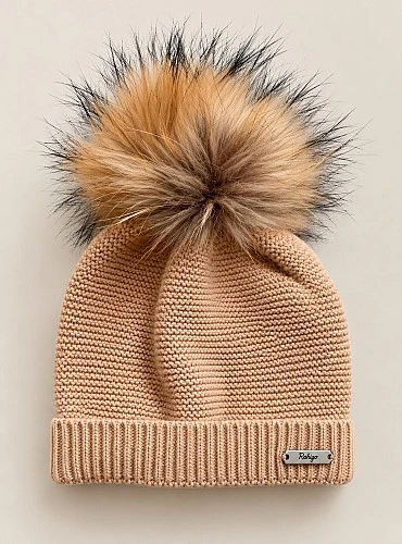 Knitted hat with detachable natural fur pompom