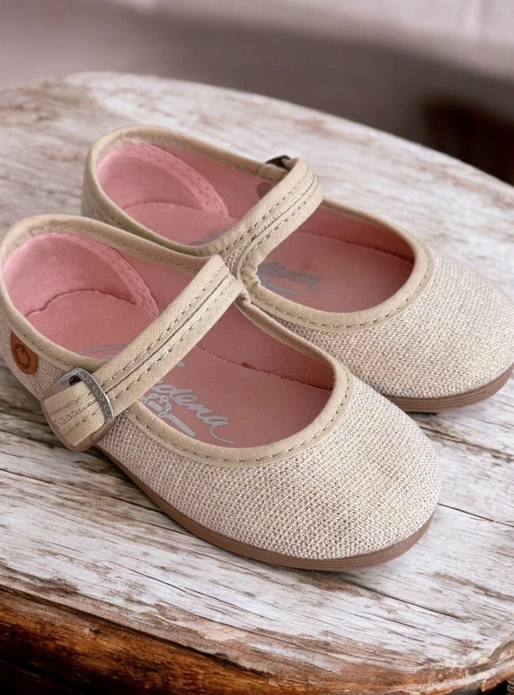 Linen Mary Janes with gold thread and a buckle clasp