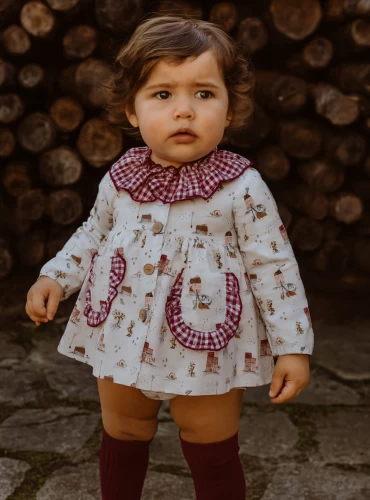 Little dress and panties from the Pio Pio City collection