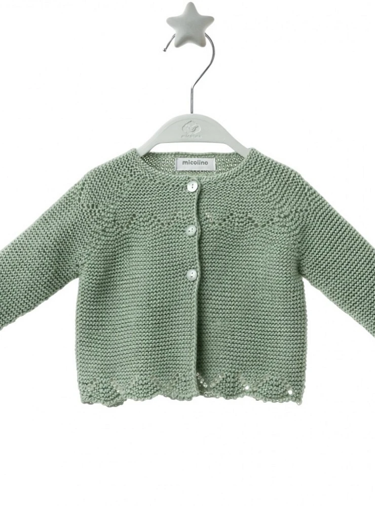 Long baby cardigan, two-tone, for first outfits. Suitable for in-between seasons.