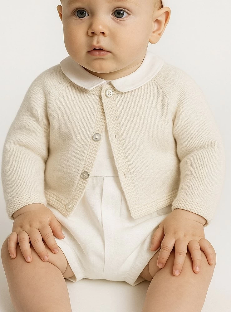 Long beige christening jacket. Unisex.