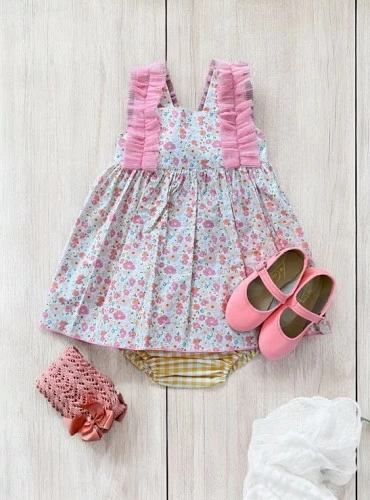 Look coral para niña