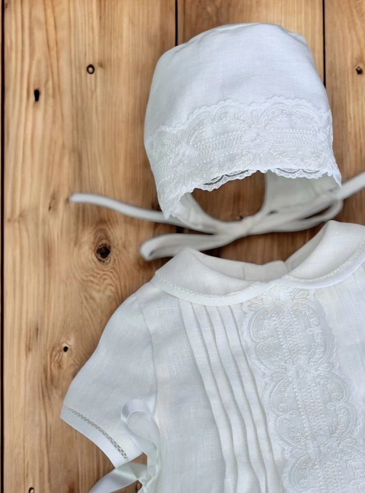 Luca collection short-sleeved romper and bonnet set