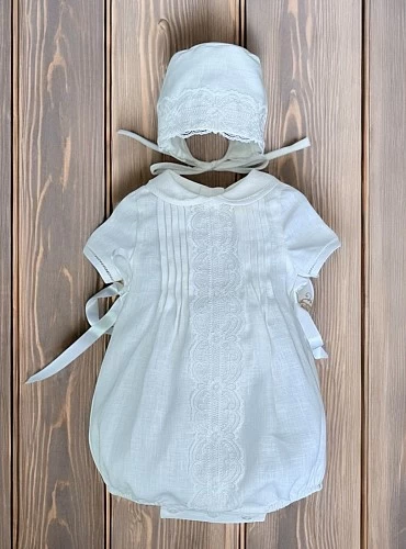 Luca collection short-sleeved romper and bonnet set