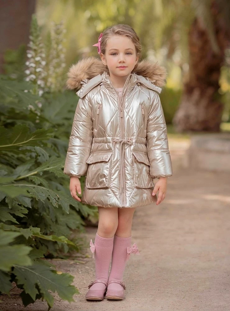 Metallic coat for girls with fur hood.