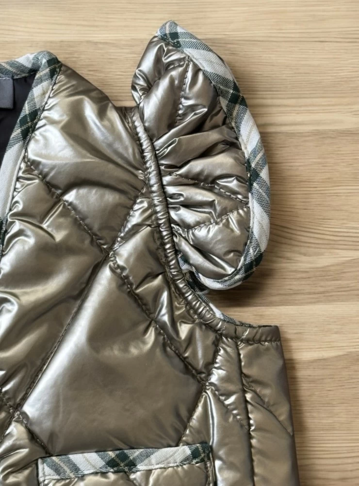 Metallic vest from the Olimpia collection by Mon Petit Bonbon