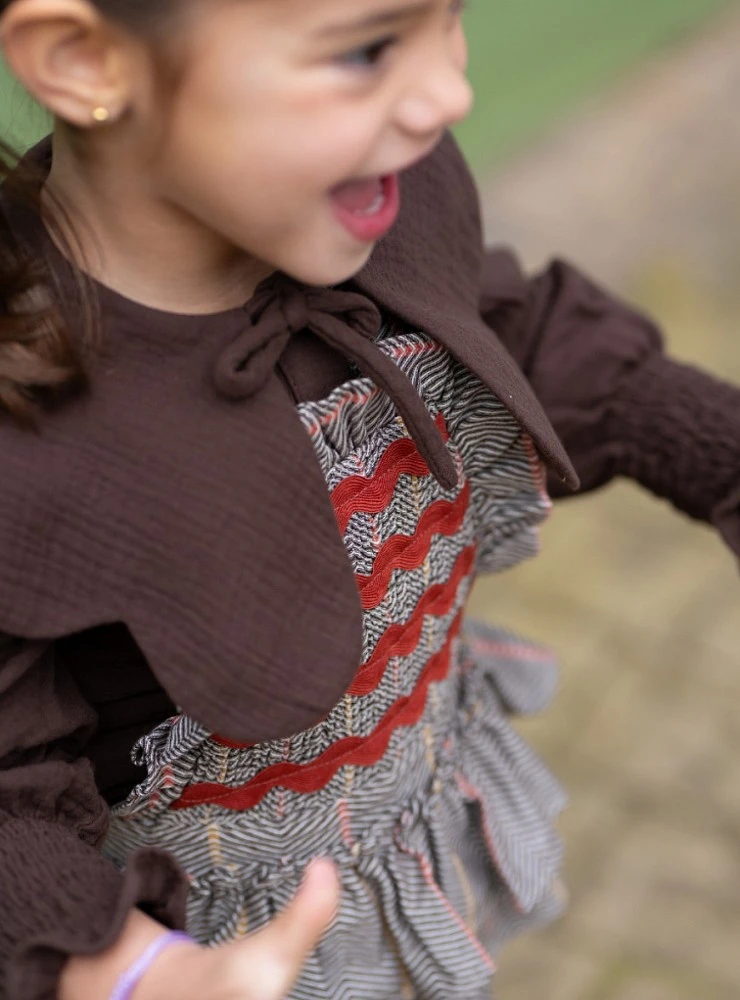 Nuez collection girl's outfit with pinafore dress and muslin blouse