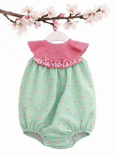 Pelele de niña menta y fresa