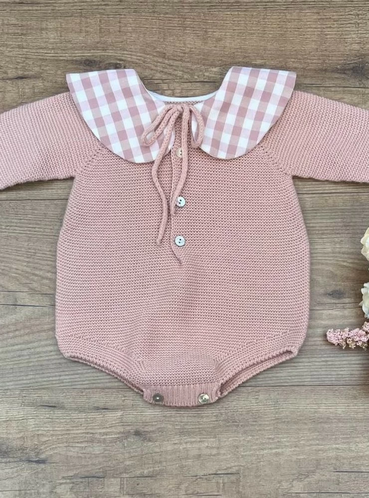 Pelele para niña de punto colección Rosa lisy