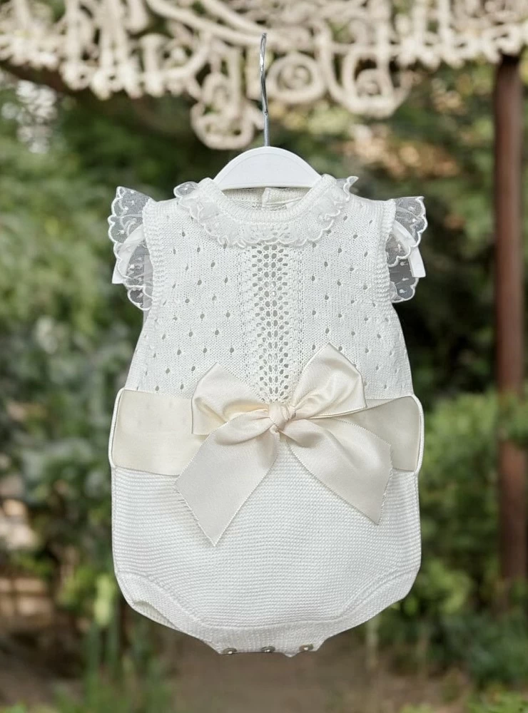 Pelele unisex color beige especial ceremonia