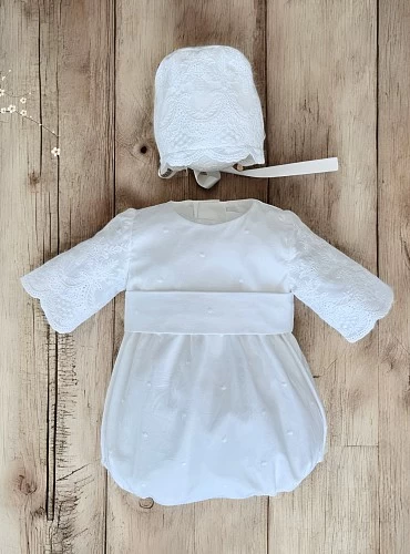 Pelele y capota para niño de Guipur colección Dalia