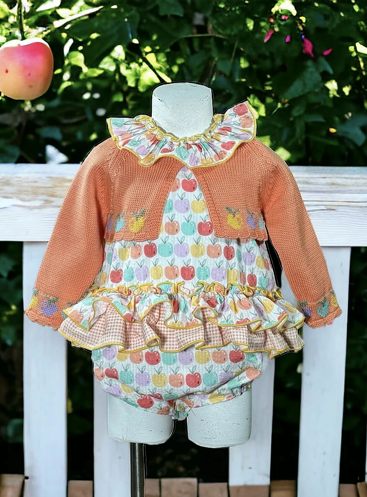 Pelele y chaqueta para niña colección Picnic de Lolittos