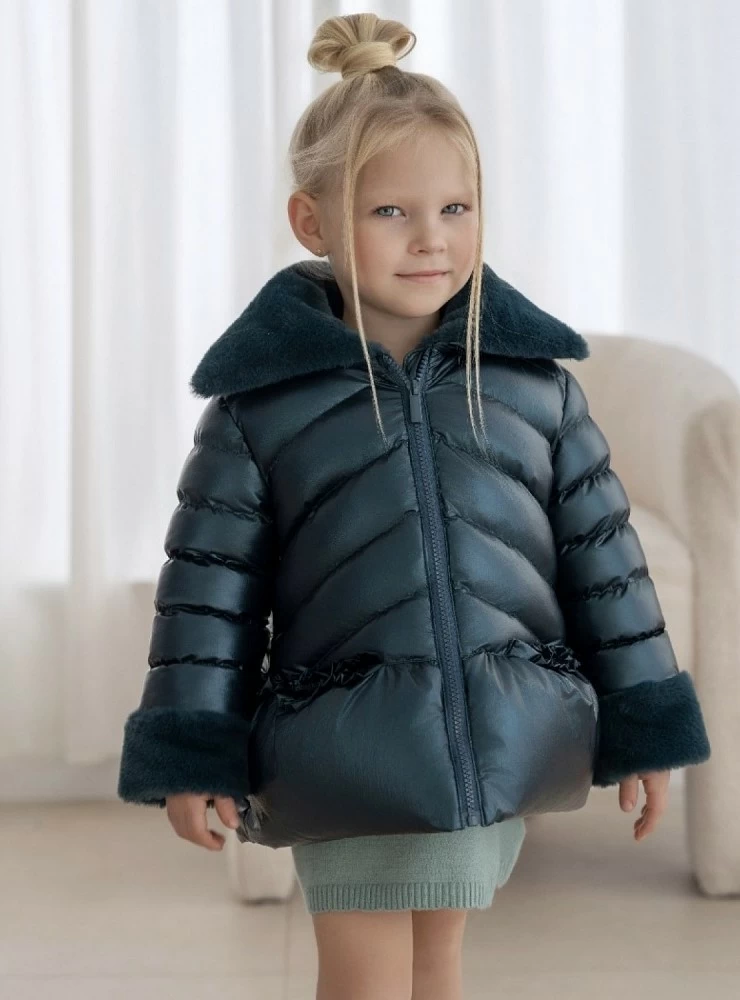 Plumas para niña metalizado.