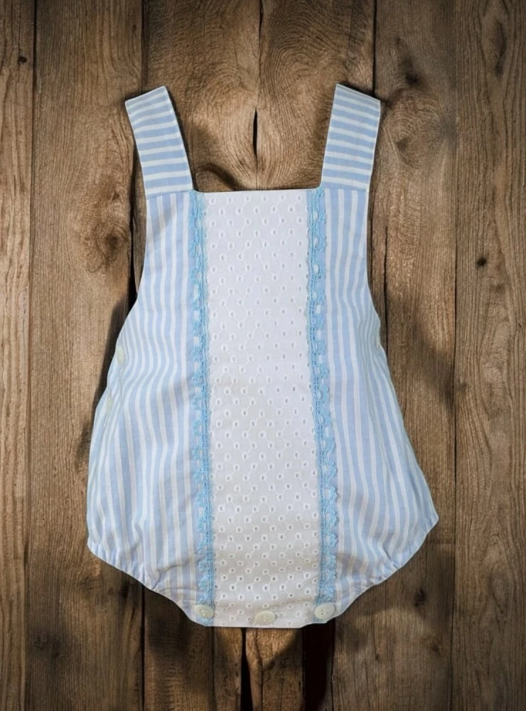 Ranita para niño azul y blanco.