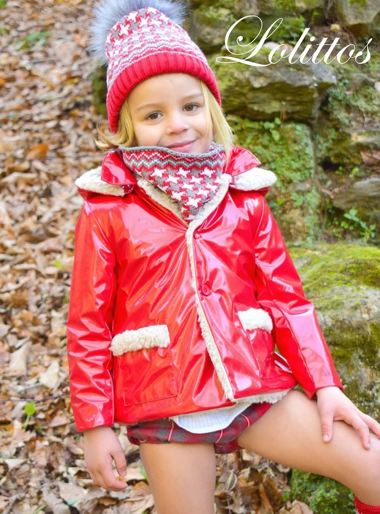 Red patent leather coat for boy Nadal collection by Lolittos