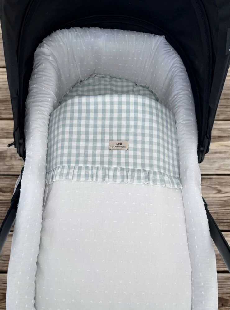 Saco de capazo universal en plumeti blanco con vichy verde