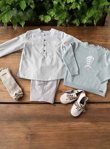 Sage green boy's look