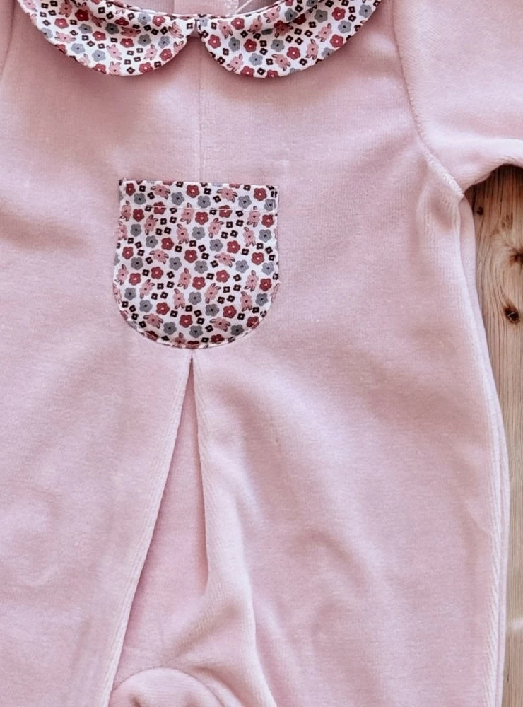 Shearling romper or pajamas from the Alhelí collection