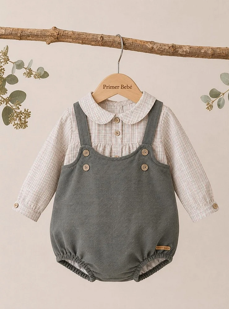 Shirt and dungarees set from the Pravia collection