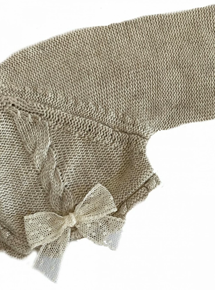 Short linen jacket with Valenncie bow