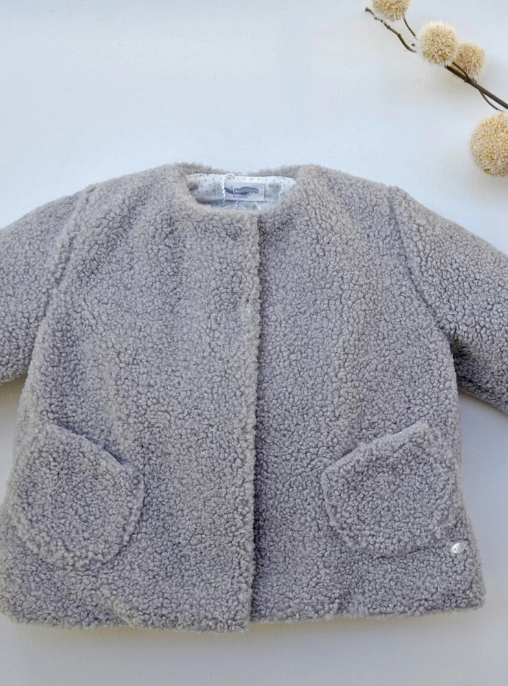 Special baby coat first put. three colors. O-Winter