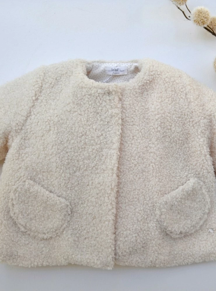Special baby coat first put. three colors. O-Winter