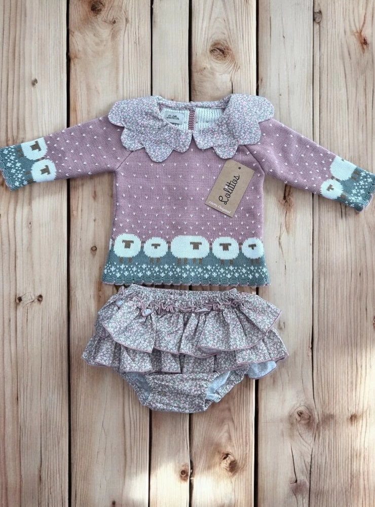 Sweater and panty set for girls from the Borreguito collection by Lolittos