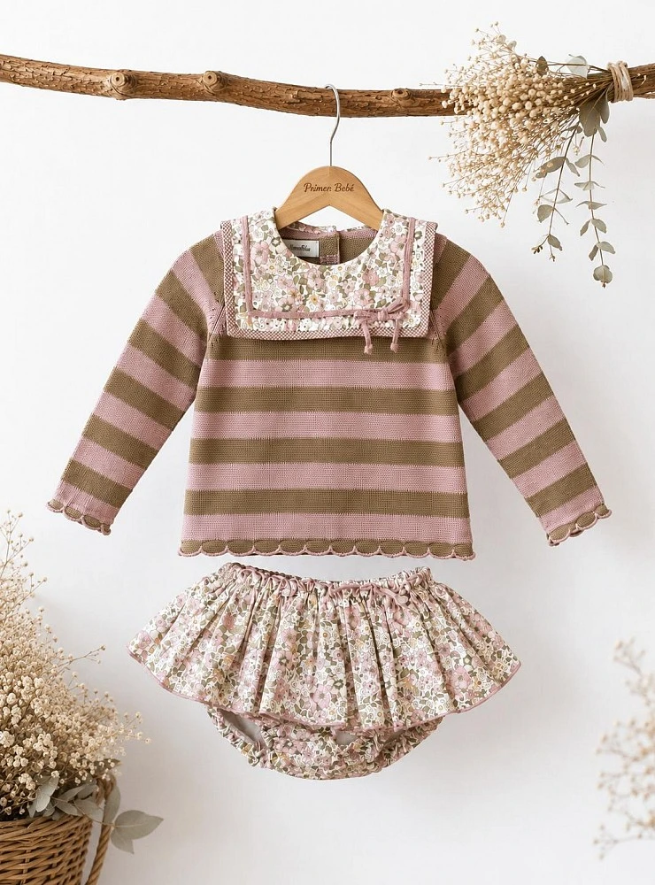 Sweater and skirt set from the Bubú Collection