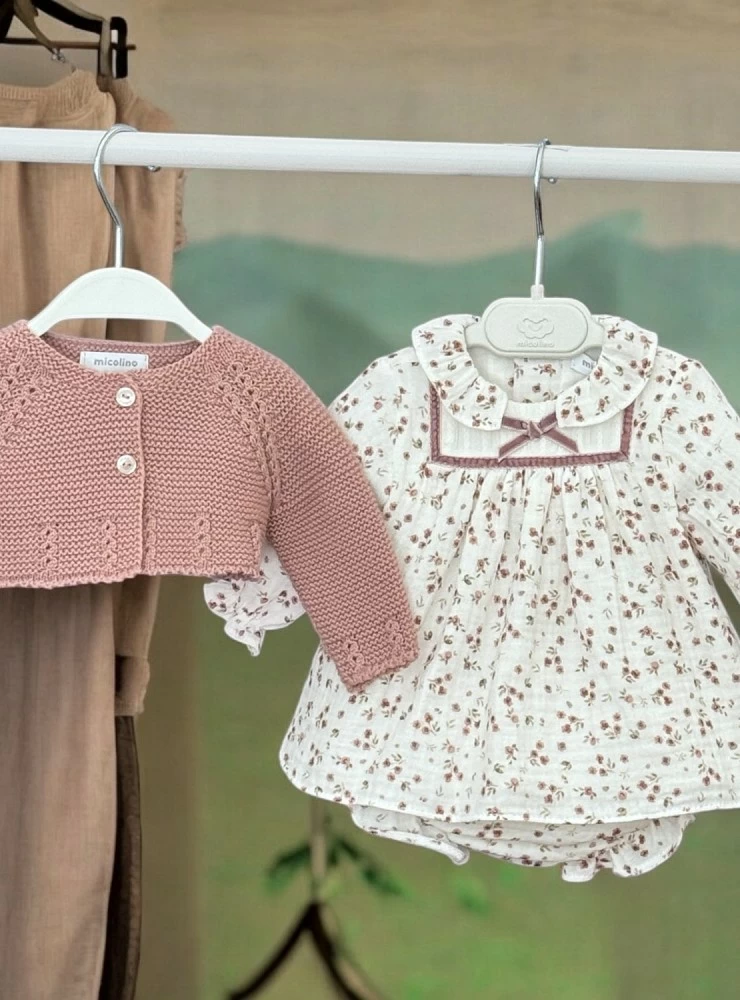 Three-piece set for girls from the Alessandra collection