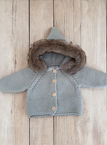 Trenca de bebé unisex en punto gordito con capucha