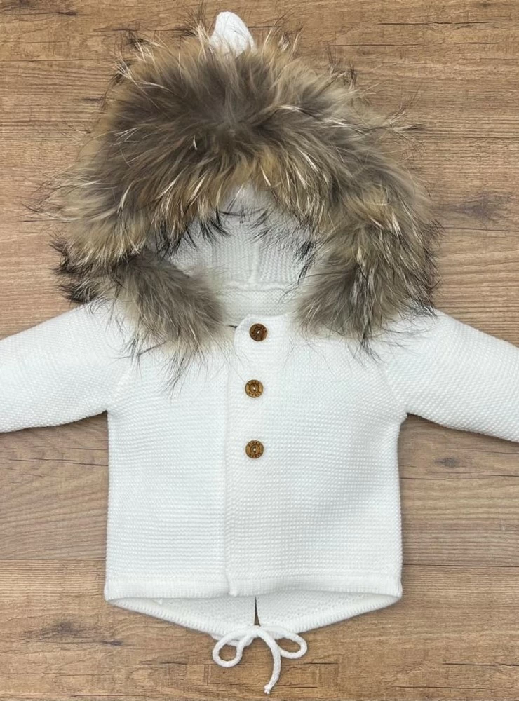 Trenka for boy in chubby knit with natural fur.